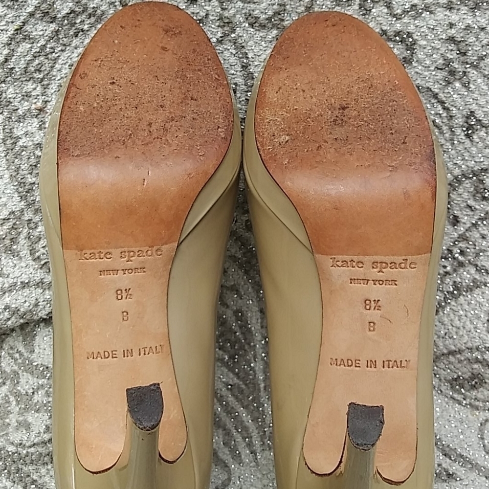 Kate Spade Kendra Round Toe Nude Platform Pumps - Picture 7 of 8